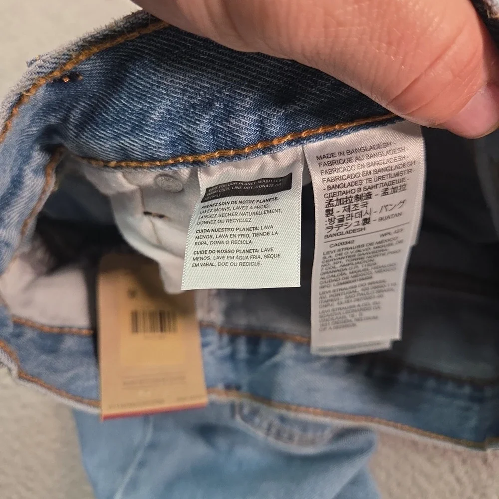 Levis levi 405